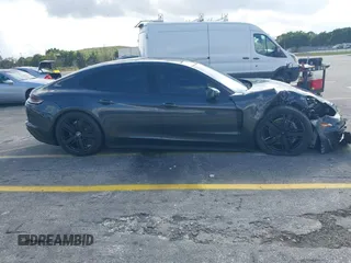 2021 Porsche Panamera с VIN WP0AJ2A76ML121032, выставлен на аукционе IAAI как лот 41215053 с пробегом Не указан миль и . История ставок и продаж доступна на DreamBid. Изображение 13.