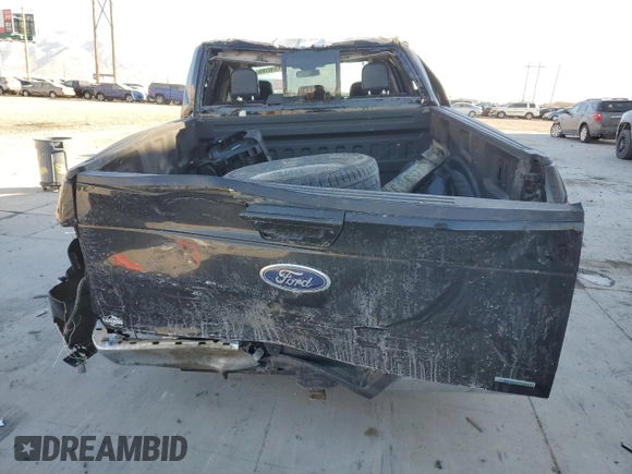 2018 Ford F-150 XL with VIN 1FTEW1EG1JFD54060, listed as a Copart auction lot 43202705 with 121,884 mi miles and Salvage Title. Bid and sale history available at carsss.com. Image 6.