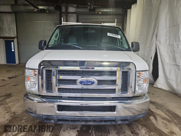 2014 Ford Econoline Cargo Commercial z VIN 1FTNE1EW9EDA49417, wystawiony jako Copart lot #57903895 z przebiegiem 39 300 mil mil oraz Czysty tytuł • Clean title. Historia ofert i sprzedaży dostępna na DreamBid. Obrazek 5.