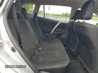 2017 Toyota RAV4 LE z VIN 2T3BFREVXHW547834, wystawiony jako Copart lot #57886525 z przebiegiem 97 586 mil mil oraz Szkoda całkowita • Salvage title. Historia ofert i sprzedaży dostępna na DreamBid. Obrazek 11.