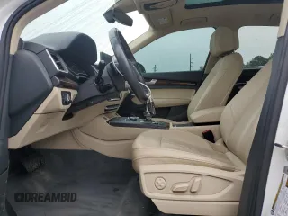 2020 Audi Q5 Premium z VIN WA1ANAFYXL2040811, wystawiony jako Copart lot #50927215 z przebiegiem 76 866 mil mil oraz Szkoda całkowita • Salvage title. Historia ofert i sprzedaży dostępna na DreamBid. Obrazek 7.