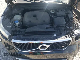 2019 Volvo XC40 Momentum z VIN YV4162UK6K2130783, wystawiony jako Copart lot #53121725 z przebiegiem 92 837 mil mil oraz Szkody całkowita. Historia ofert i sprzedaży dostępna na DreamBid. Obrazek 12.