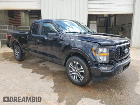 2023 Ford F-150 XL with VIN 1FTEX1CP4PKD57678, listed as a Copart auction lot 52017545 with 21,553 mi miles and Clean title. Bid and sale history available at DreamBid. Image 4.