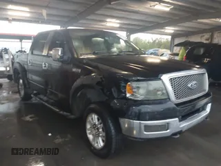 2005 Ford F-150 XLT z VIN 1FTPW14565KE76385, wystawiony jako IAAI lot #41846419 z przebiegiem 219 361 mil mil oraz . Historia ofert i sprzedaży dostępna na DreamBid. Obrazek 1.