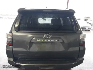 2018 Toyota 4Runner SR5 with VIN JTEZU5JR8J5170306, listed as a IAAI auction lot 41554154 with 63,030 mi miles. Bid and sale history available at carsss.com. Image 17.