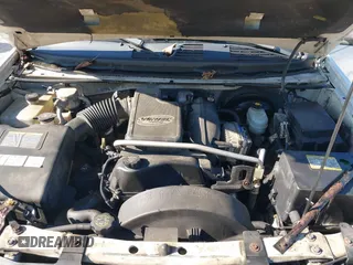 2004 Chevrolet TrailBlazer EXT LT with VIN 1GNET16S246147331, listed as a IAAI auction lot 40595061 with 223,984 mi miles. Bid and sale history available at carsss.com. Image 10.
