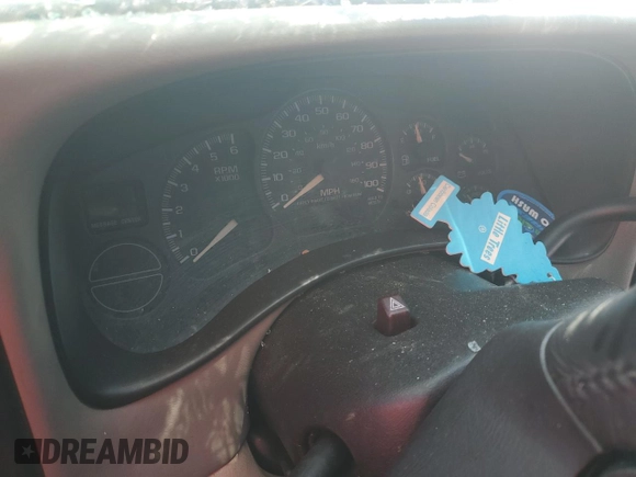 2002 Chevrolet Tahoe LS z VIN 1GNEC13Z62R242388, wystawiony jako Copart lot #86362454 z przebiegiem Nie podano mil oraz Nie do naprawy • Non repairable. Historia ofert i sprzedaży dostępna na DreamBid. Obrazek 9.