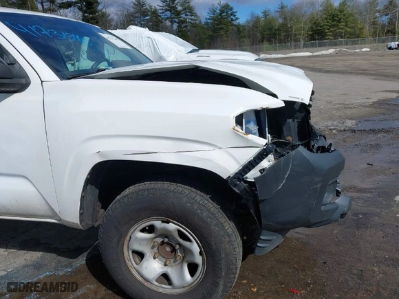 2016 Toyota Tacoma SR with VIN 5TFRX5GN5GX072783, listed as a IAAI auction lot 41731340 with NaN miles. Bid and sale history available at carsss.com. Image 18.