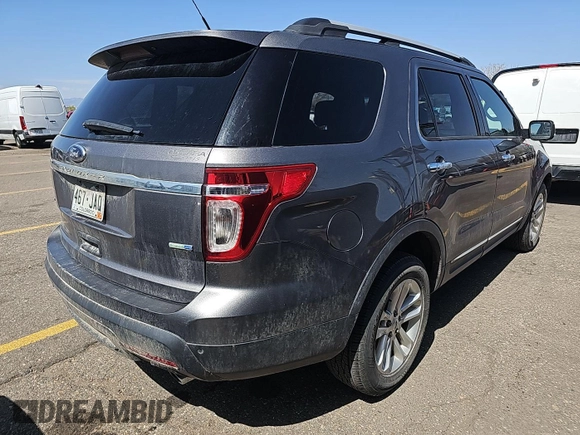 2014 Ford Explorer XLT z VIN 1FM5K8D85EGB28002, wystawiony jako IAAI lot #42367085 z przebiegiem 140 492 mil mil oraz . Historia ofert i sprzedaży dostępna na DreamBid. Obrazek 20.