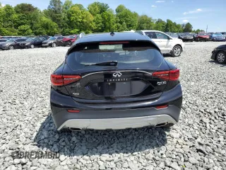 2018 Infiniti QX30 Luxury with VIN SJKCH5CR5JA056439, listed as a Copart auction lot 56048085 with 121,060 mi miles and Salvage title. Bid and sale history available at DreamBid. Image 6.
