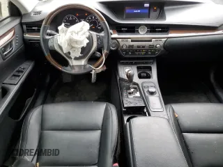 2013 Lexus ES 4dr Sdn with VIN JTHBK1GG0D2059554, listed as a Copart auction lot 85721704 with 187,369 mi miles and Salvage Title. Bid and sale history available at carsss.com. Image 8.