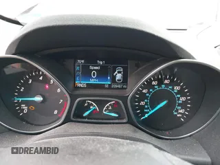 2014 Ford Escape SE with VIN 1FMCU0G99EUC38074, listed as a IAAI auction lot 42001227 with 209,467 mi miles. Bid and sale history available at carsss.com. Image 7.