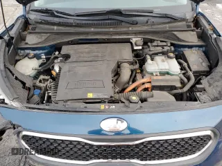 2017 Kia Niro LX with VIN KNDCB3LC7H5096920, listed as a Copart auction lot 44117755 with 104,808 mi miles and Salvage Title. Bid and sale history available at carsss.com. Image 13.