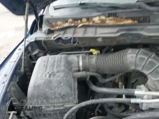 2010 Dodge 1500 SLT z VIN 1D7RV1CT8AS244138, wystawiony jako IAAI lot #42550187 z przebiegiem 160 157 mil mil oraz . Historia ofert i sprzedaży dostępna na DreamBid. Obrazek 20.