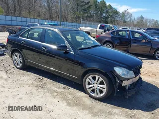 2014 Mercedes-Benz C C 250 Sport with VIN WDDGF4HB3ER305107, listed as a IAAI auction lot 41832385 with 199,649 mi miles. Bid and sale history available at carsss.com. Image 1.
