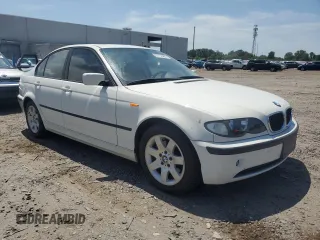 2005 BMW 3 Series 325i z VIN WBAEV33455KW18334, wystawiony jako Copart lot #57712465 z przebiegiem 157 576 mil mil oraz Szkoda całkowita • Salvage title. Historia ofert i sprzedaży dostępna na DreamBid. Obrazek 4.