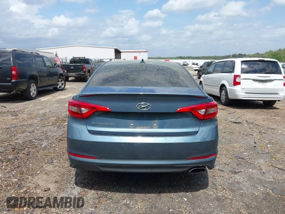 2017 Hyundai Sonata SE with VIN 5NPE24AFXHH587980, listed as a IAAI auction lot 41962264 with 103,239 mi miles. Bid and sale history available at carsss.com. Image 16.