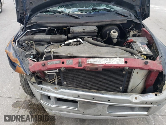 2001 Dodge 1500 z VIN 1B7HC13Y61J292282, wystawiony jako Copart lot #51699925 z przebiegiem 301 160 mil mil oraz Szkoda całkowita • Salvage title. Historia ofert i sprzedaży dostępna na DreamBid. Obrazek 11.