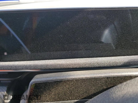 2023 Ford Mustang Mach-E Premium z VIN 3FMTK3RM2PMA31574, wystawiony jako Copart lot #52451445 z przebiegiem Nie podano mil oraz Szkoda całkowita • Salvage title. Historia ofert i sprzedaży dostępna na DreamBid. Obrazek 9.