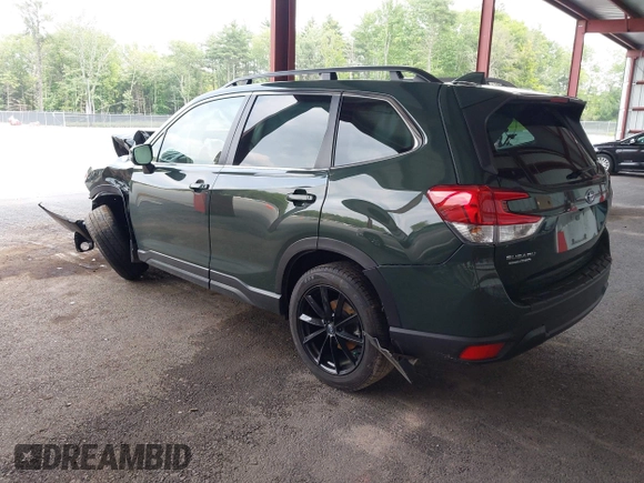 2023 Subaru Forester Limited with VIN JF2SKAPC0PH481499, listed as a IAAI auction lot 42441706 with 15,000 mi miles and . Bid and sale history available at DreamBid. Image 3.