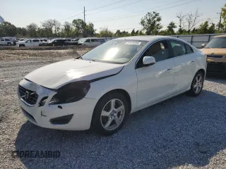 2013 Volvo S60 T5 Premier with VIN YV1612FS7D2179847, listed as a Copart auction lot 53124995 with 109,103 mi miles and Salvage Title. Bid and sale history available at carsss.com. Image 1.