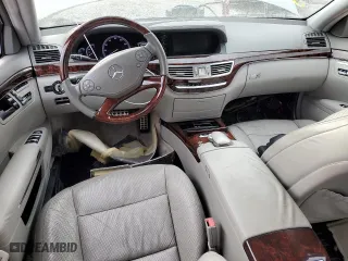 2013 Mercedes-Benz S-Class S 550 with VIN WDDNG7DBXDA521822, listed as a Copart auction lot 84210684 with 138,154 mi miles and Salvage Title. Bid and sale history available at carsss.com. Image 8.