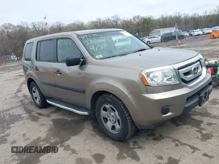 2011 Honda Pilot LX z VIN 5FNYF4H21BB103169, wystawiony jako IAAI lot #41957506 z przebiegiem 124 150 mil mil oraz . Historia ofert i sprzedaży dostępna na DreamBid. Obrazek 1.