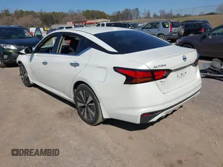 2019 Nissan Altima 2.5 SV with VIN 1N4BL4DV0KC116402, listed as a IAAI auction lot 41772384 with 80,240 mi miles. Bid and sale history available at carsss.com. Image 3.