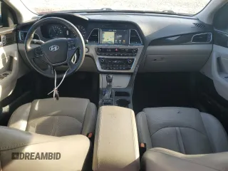 2016 Hyundai Sonata Hybrid Limited with VIN KMHE34L18GA021946, listed as a Copart auction lot 46665355 with 118,513 mi miles and Salvage Title. Bid and sale history available at carsss.com. Image 8.