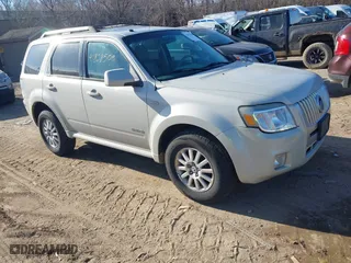 2008 Mercury Mariner Premier with VIN 4M2CU87118KJ39000, listed as a IAAI auction lot 41828500 with 126,226 mi miles. Bid and sale history available at carsss.com. Image 1.