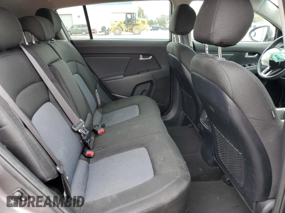 2014 Kia Sportage LX with VIN KNDPB3AC8E7582088, listed as a Copart auction lot 53486325 with 185,601 mi miles and Salvage Title. Bid and sale history available at carsss.com. Image 11.