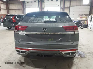 2020 Volkswagen Atlas SE with VIN 1V21E2CA5LC229605, listed as a IAAI auction lot 42431332 with 42,506 mi miles and . Bid and sale history available at DreamBid. Image 16.