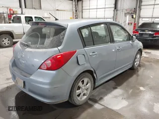 2009 Nissan Versa 1.8 SL with VIN 3N1BC13E29L392172, listed as a IAAI auction lot 41728520 with 170,832 mi miles. Bid and sale history available at carsss.com. Image 4.
