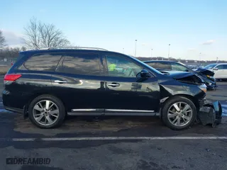 2015 Nissan Pathfinder Platinum with VIN 5N1AR2MM6FC666236, listed as a IAAI auction lot 41364384 with 117,730 mi miles. Bid and sale history available at carsss.com. Image 13.