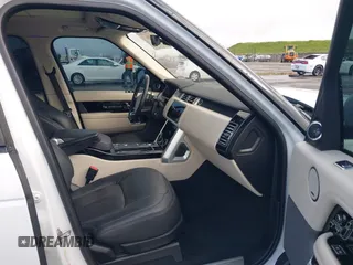 2022 Land Rover Range Rover Westminster z VIN SALGS2RU0NA464488, wystawiony jako IAAI lot #41808857 z przebiegiem 46 031 mil mil oraz . Historia ofert i sprzedaży dostępna na DreamBid. Obrazek 5.