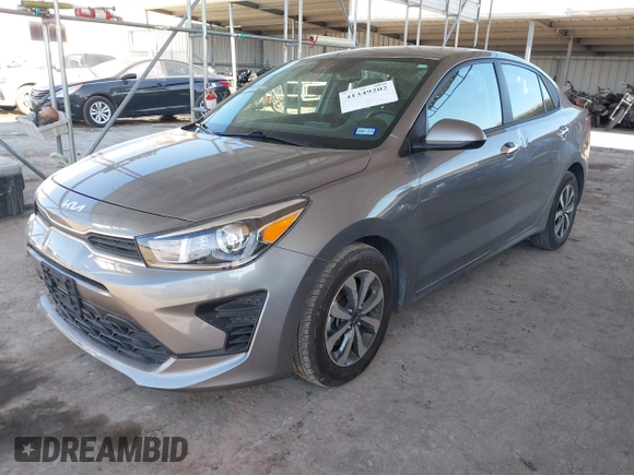 2023 Kia Rio S z VIN 3KPA24AD1PE579816, wystawiony jako IAAI lot #41349202 z przebiegiem 5784 mil mil oraz . Historia ofert i sprzedaży dostępna na DreamBid. Obrazek 17.