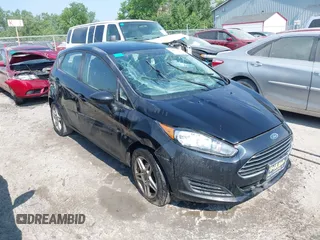 2019 Ford Fiesta SE with VIN 3FADP4EJ5KM113535, listed as a IAAI auction lot 39659709 with 100,730 mi miles. Bid and sale history available at carsss.com. Image 1.