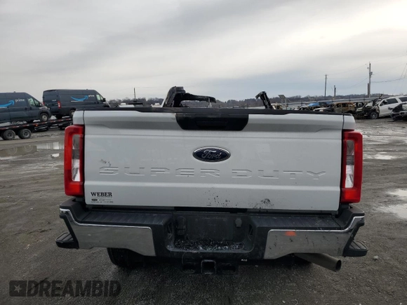 2023 Ford F-350 с VIN 1FTRF3AA1PED40639, выставлен на аукционе Copart как лот 87178904 с пробегом Не указан миль и На запчасти • Non repairable. История ставок и продаж доступна на DreamBid. Изображение 6.