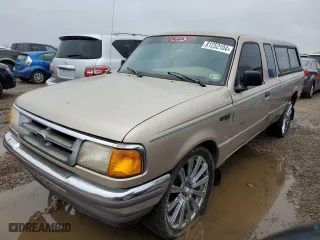 1997 Ford Ranger XL with VIN 1FTCR14A1VTA65845, listed as a Copart auction lot 81252104 with 196,938 mi miles and Salvage Title. Bid and sale history available at carsss.com. Image 1.