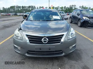 2015 Nissan Altima SL z VIN 1N4AL3AP6FN388118, wystawiony jako IAAI lot #42259597 z przebiegiem 136 644 mil mil oraz . Historia ofert i sprzedaży dostępna na DreamBid. Obrazek 12.