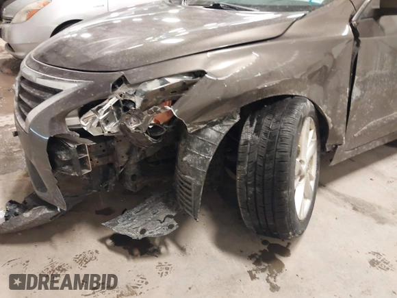2014 Nissan Altima S with VIN 1N4AL3AP1EC180237, listed as a IAAI auction lot 41636869 with 137,952 mi miles and . Bid and sale history available at DreamBid. Image 6.