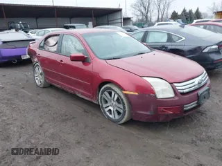 2007 Ford Fusion SE with VIN 3FAHP07107R261741, listed as a IAAI auction lot 41485904 with 210,512 mi miles. Bid and sale history available at carsss.com. Image 1.