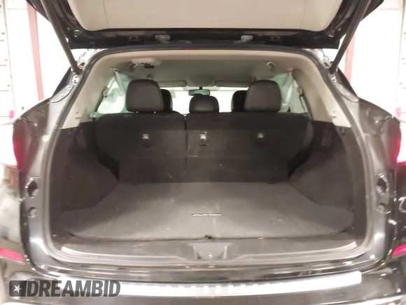 2018 Nissan Murano SV with VIN 5N1AZ2MG7JN175827, listed as a IAAI auction lot 41764645 with 62,887 mi miles and . Bid and sale history available at carsss.com. Image 20.