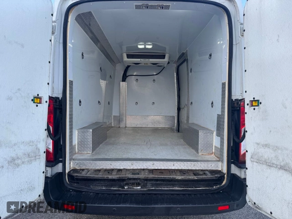 2018 Ford Transit с VIN 1FTBW2CM9JKA18939, выставлен на аукционе Copart как лот 52781585 с пробегом 236 566 миль миль и Чистый • Clean title. История ставок и продаж доступна на DreamBid. Изображение 9.