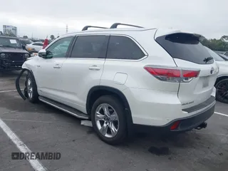 2016 Toyota Highlander Limited with VIN 5TDDCRFH9GS015341, listed as a IAAI auction lot 42572982 with 66,247 mi miles and . Bid and sale history available at DreamBid. Image 3.