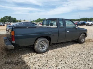 1993 Nissan Frontier with VIN 1N6SD16S5PC405482, listed as a Copart auction lot 62842845 with 238,468 mi miles and Clean title. Bid and sale history available at DreamBid. Image 3.
