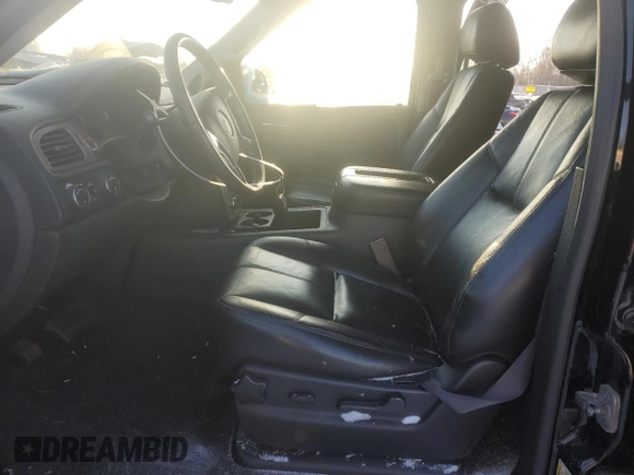 2014 GMC Yukon XL SLT with VIN 1GKS2KE79ER187394, listed as a Copart auction lot 41391835 with 55,317 mi miles and Salvage Title. Bid and sale history available at carsss.com. Image 7.