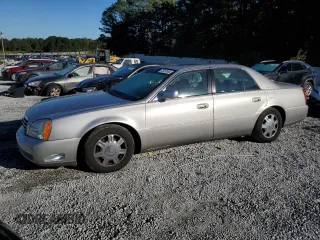 2004 Cadillac DeVille z VIN 1G6KD54Y24U173336, wystawiony jako Copart lot #75237864 z przebiegiem 143 201 mil mil oraz Szkody całkowita. Historia ofert i sprzedaży dostępna na DreamBid. Obrazek 1.