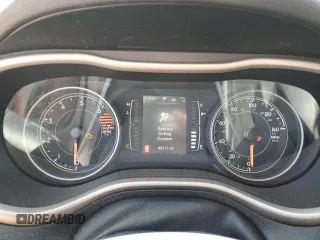 2016 Jeep Cherokee Latitude z VIN 1C4PJMCB7GW337997, wystawiony jako Copart lot #54970095 z przebiegiem 83 211 mil mil oraz Szkody całkowita. Historia ofert i sprzedaży dostępna na DreamBid. Obrazek 9.