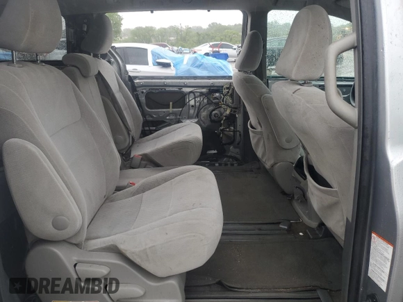 2015 Toyota Sienna LE AAS with VIN 5TDKK3DC5FS550258, listed as a Copart auction lot 58069915 with 138,260 mi miles and Salvage title. Bid and sale history available at DreamBid. Image 11.